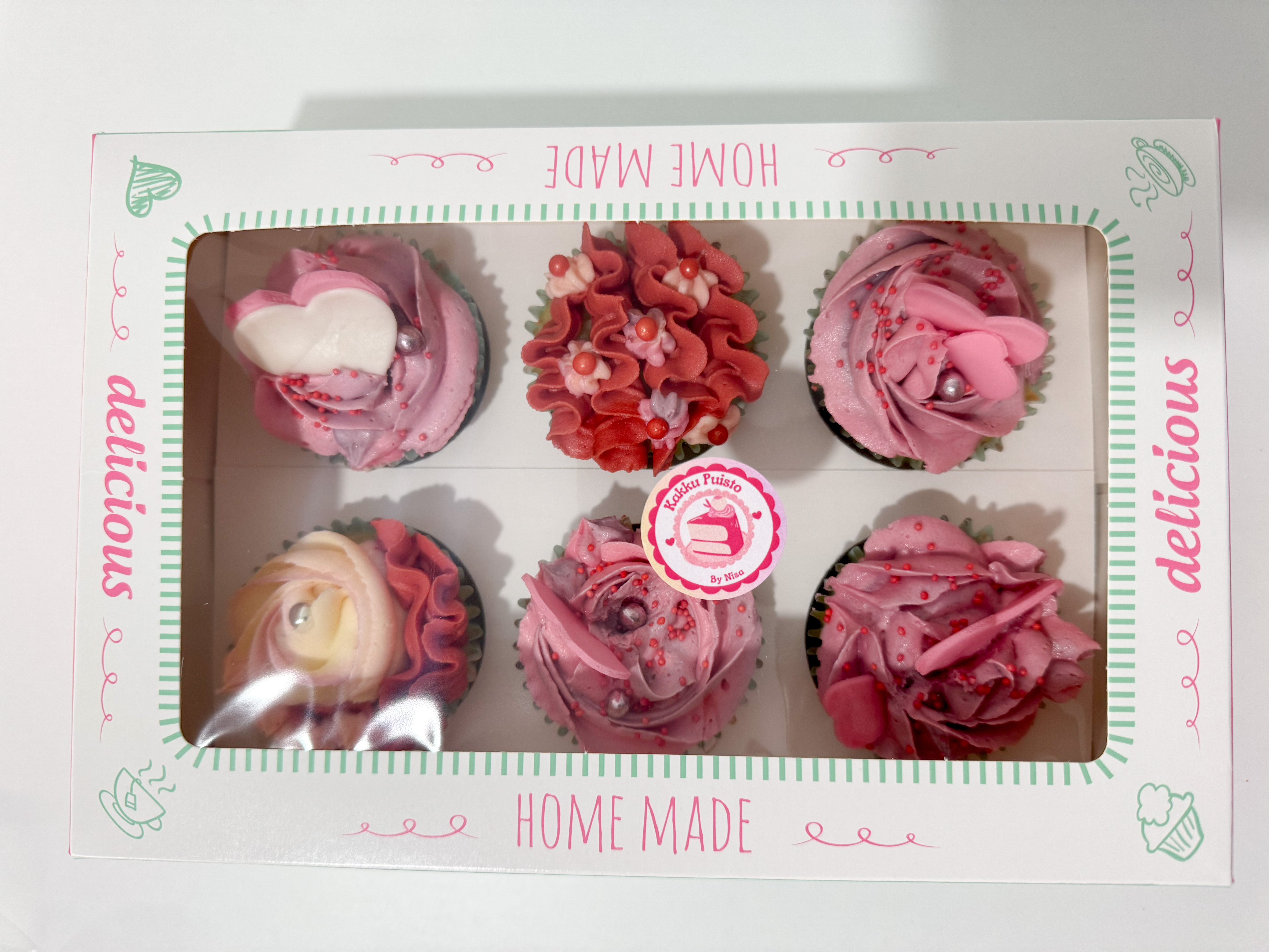 The Romantic Ystävänpäivä Cupcakes